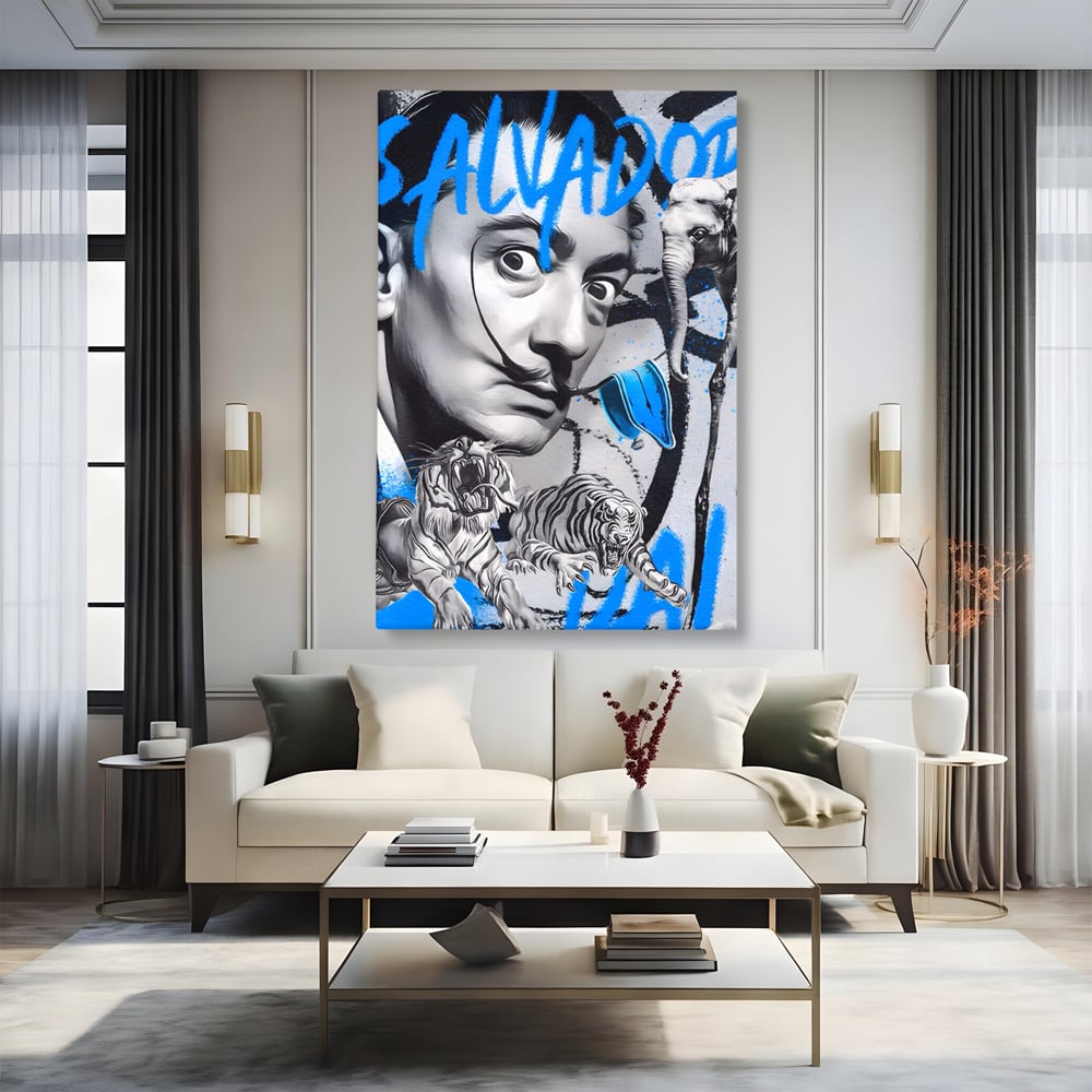 Tablou canvas cu tablou canvas cu salvador dali si tigri, fara rama, pe sasiu de lemn, pe perete intr-un living
